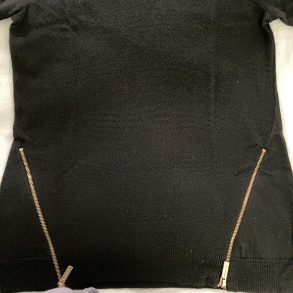 Michael Kors Black Cold Shoulder Sweater/Zipper Accent/Size L/$150 RETAIL/NEW!!! - Picture 6 of 7